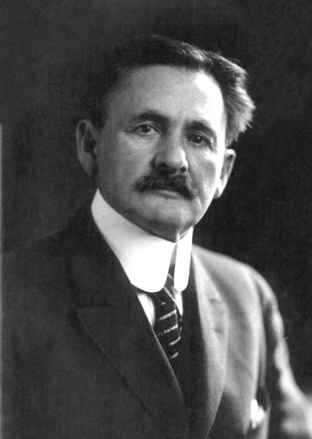 Albert A.  Michelson