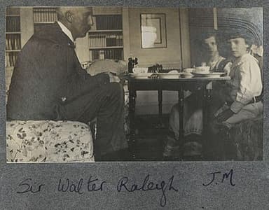 Walter Alexander, Sir Raleigh