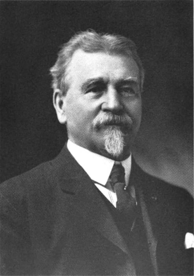 Hale Chamberlain