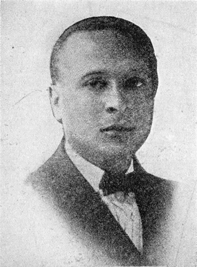 Leslie Pinckney Hill